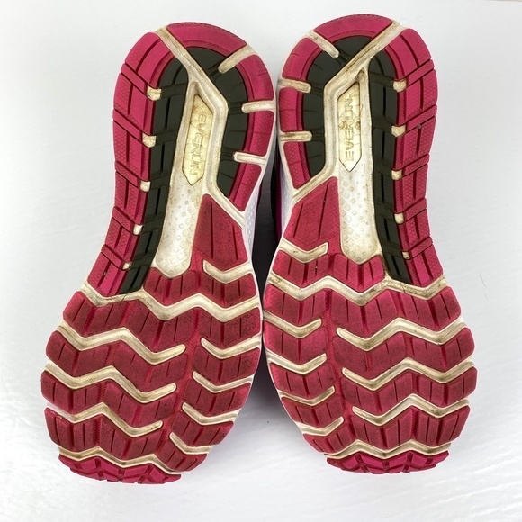 Saucony ISO Fit Hurricane Grey Pink Running Shoes - Picture 5 of 11